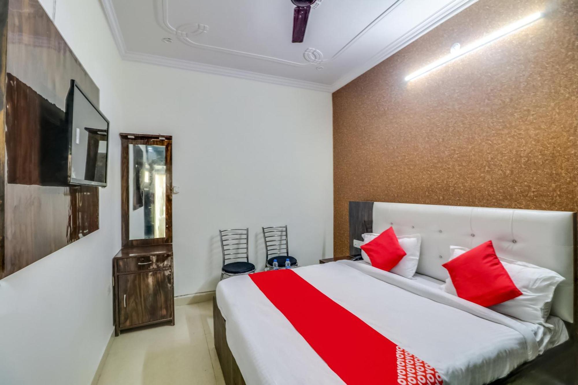 Hotel O Rodstar Chinhat Экстерьер фото