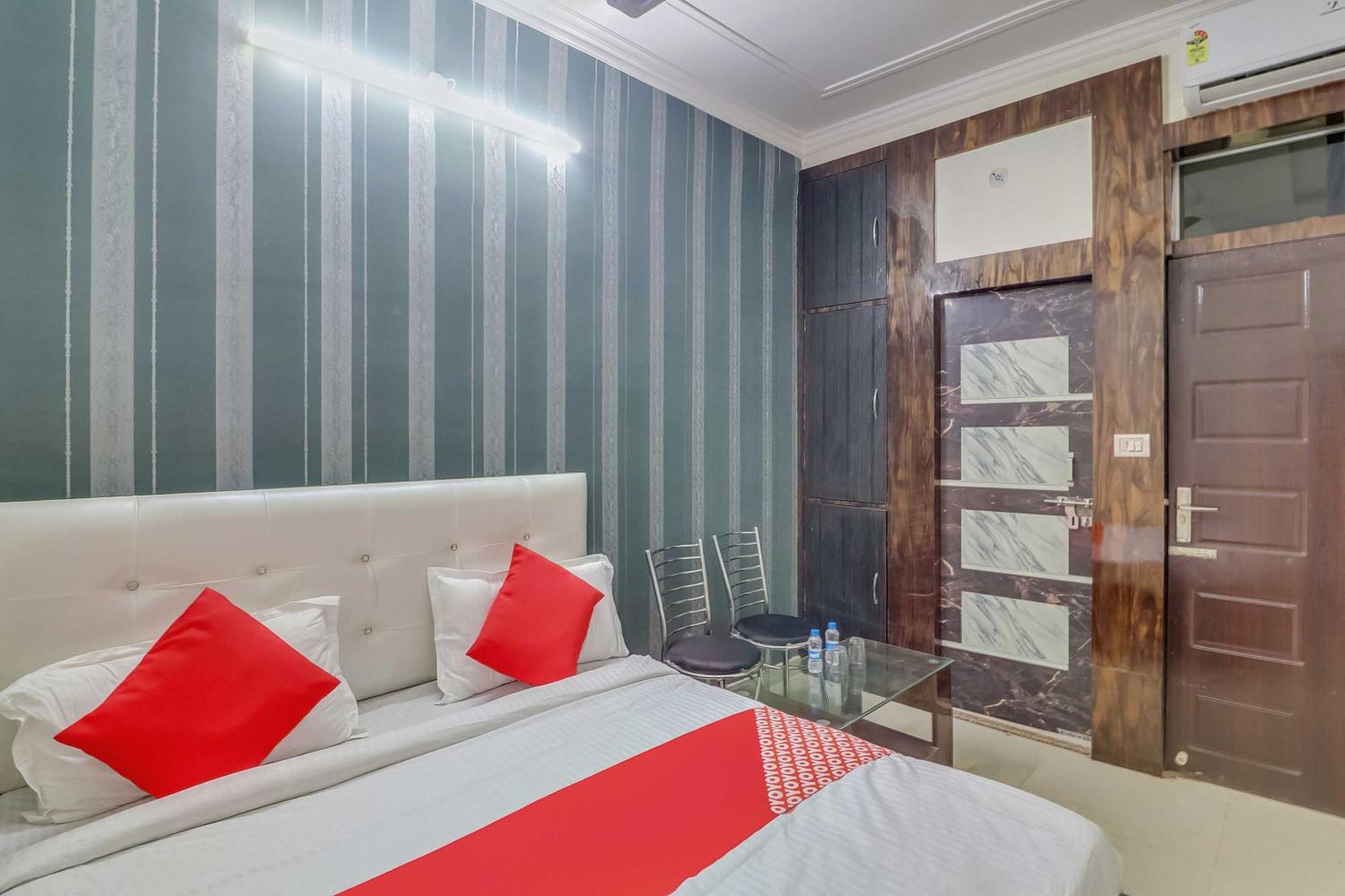 Hotel O Rodstar Chinhat Экстерьер фото