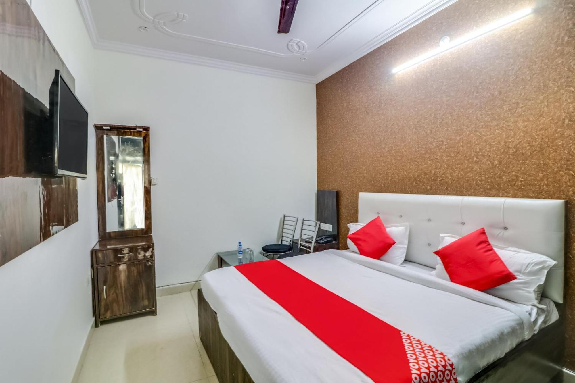 Hotel O Rodstar Chinhat Экстерьер фото